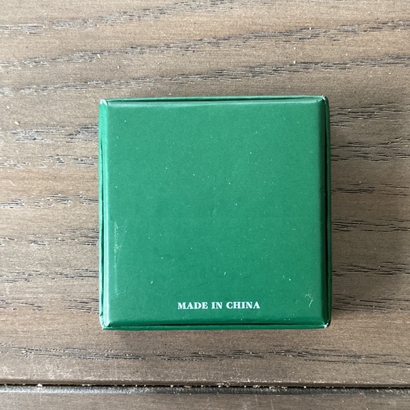 NWT Masters 2023 Ball Marker - Picture 2 of 2